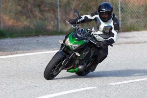Tio en moto
